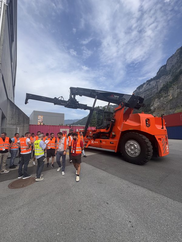 În fabricile Blum din Austria, foto 4