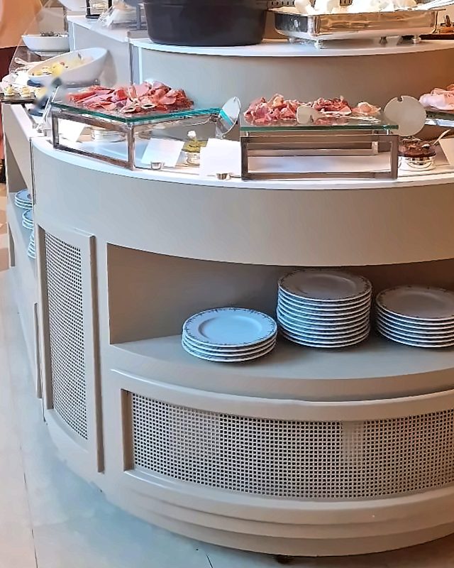 Bufet Ritz Paris, foto 2